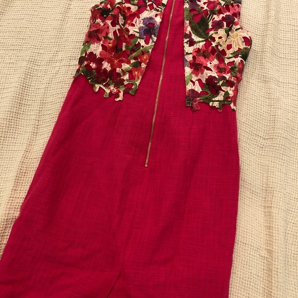 KARL LAGERFELD PARIS pink dress with floral lace detail! Size 6! - Picture 2 of 4